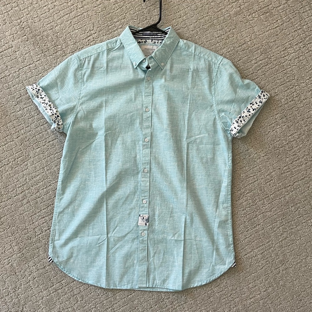 Denim and flower casual button down